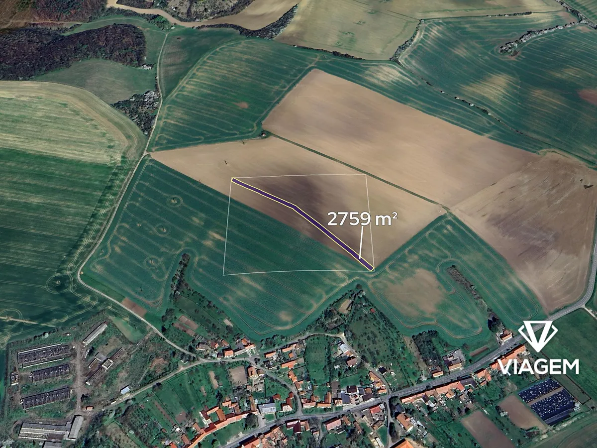 Prodej pole 2759 m²